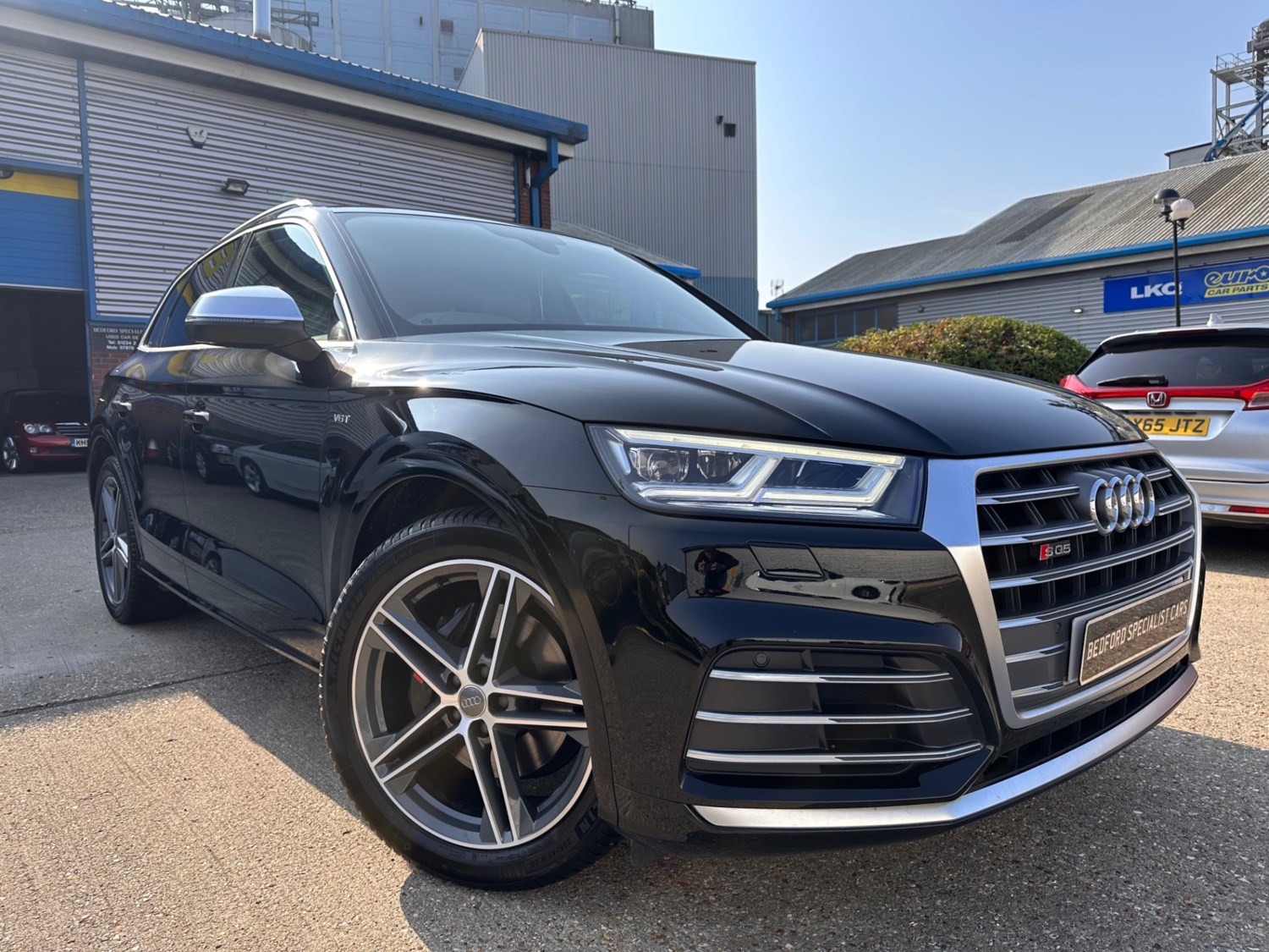 Audi Q5 Listing Image