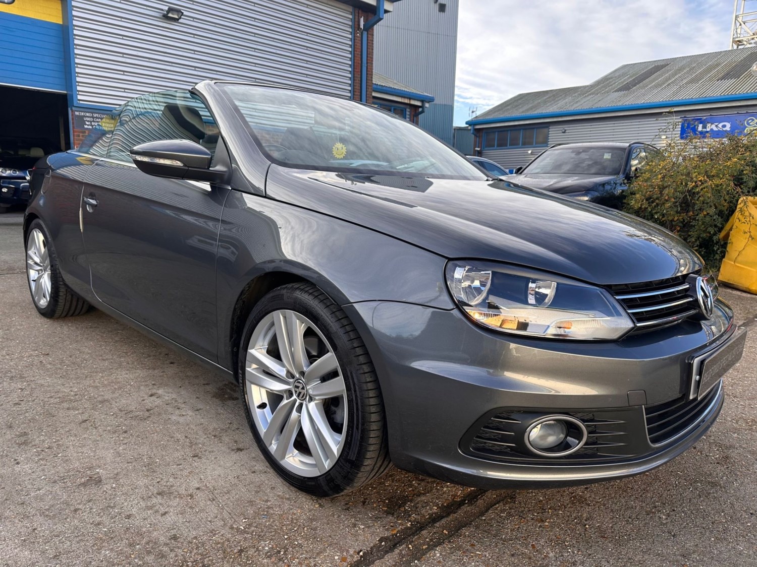 Volkswagen Eos Listing Image