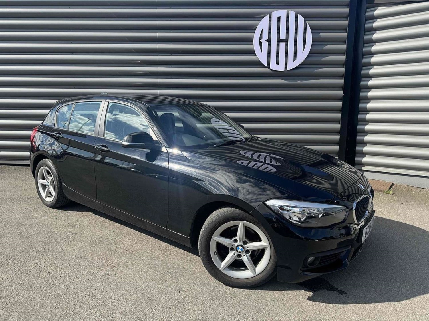 BMW 1 Series Listing Image