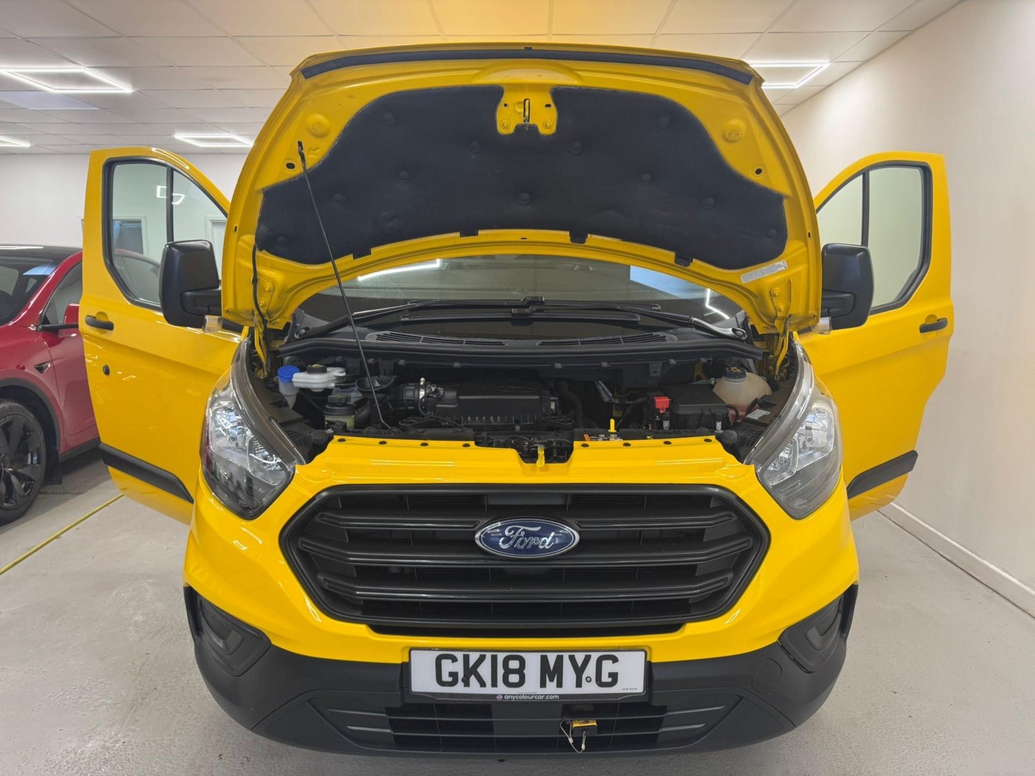 Ford Transit Custom Listing Image