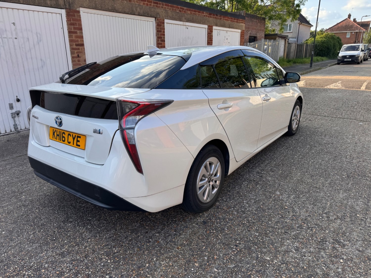 Toyota Prius Listing Image