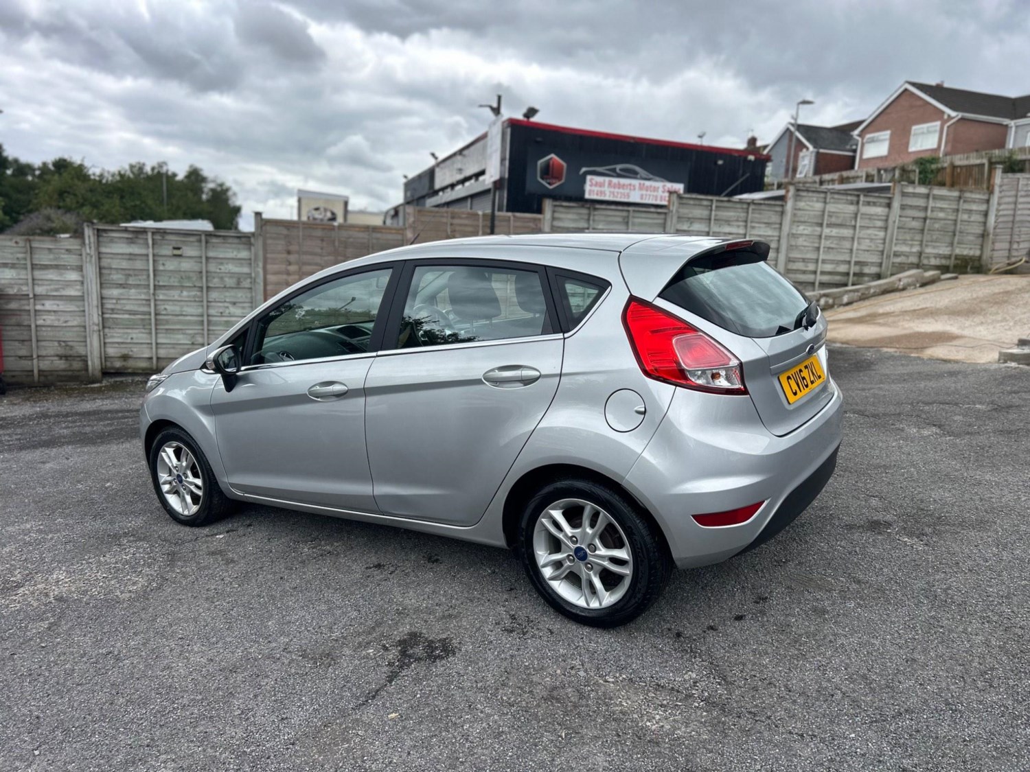 Ford Fiesta Listing Image