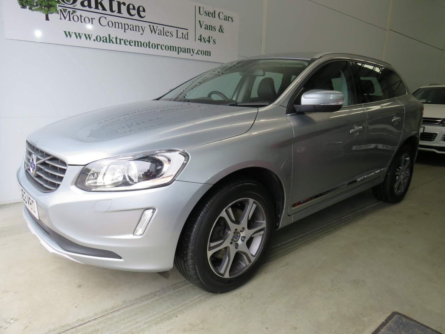 Volvo XC60 Listing Image