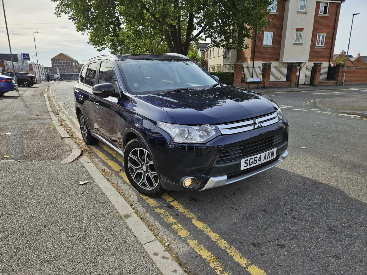 Mitsubishi Outlander Listing Image