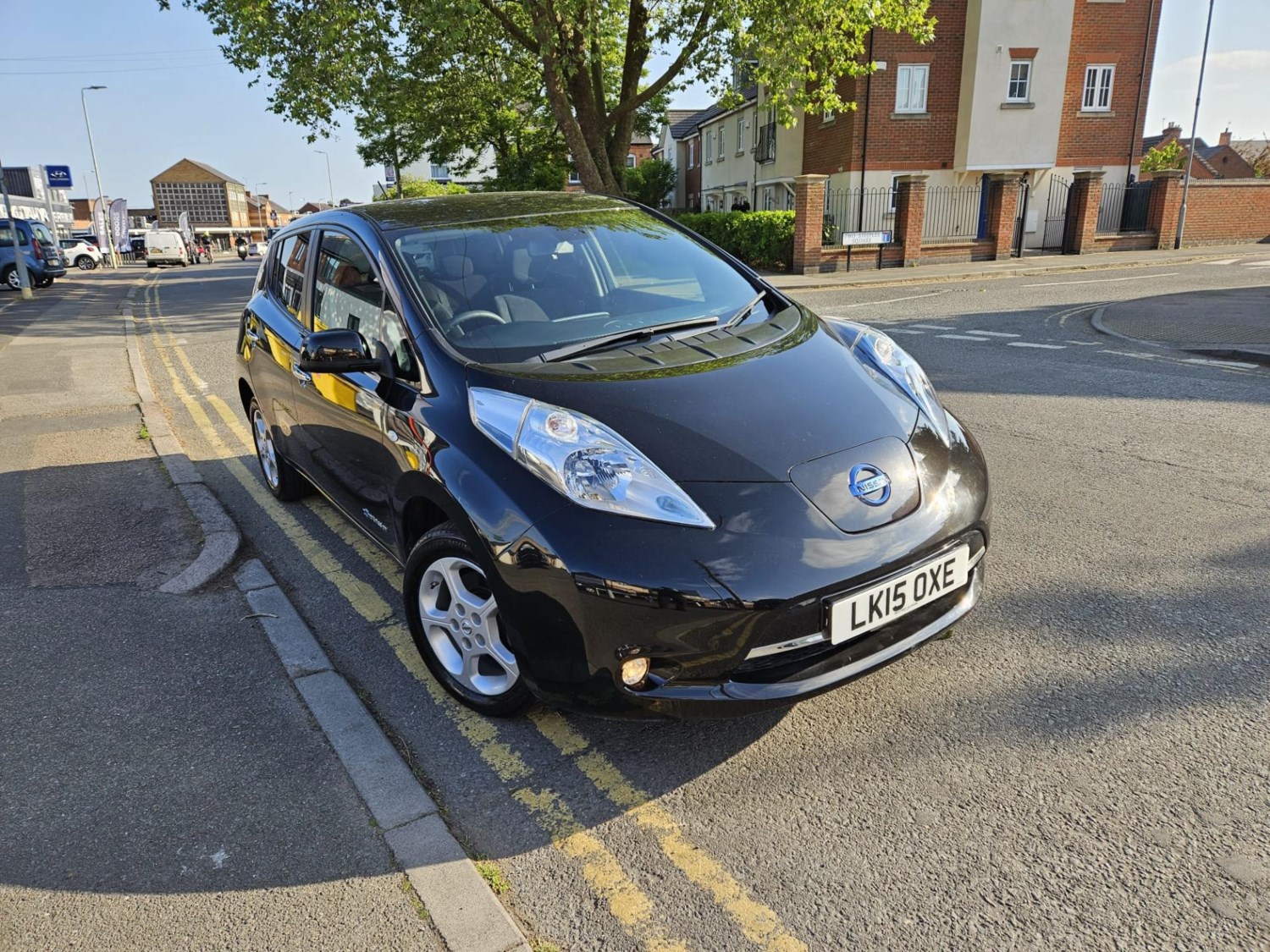 Nissan Leaf Listing Image