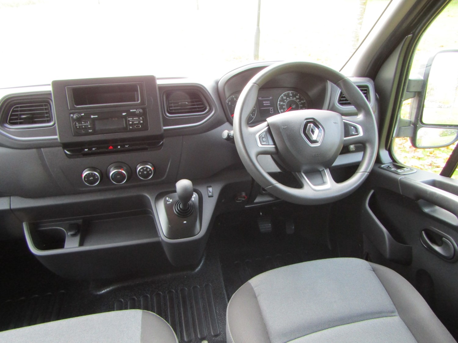 Renault Master Listing Image