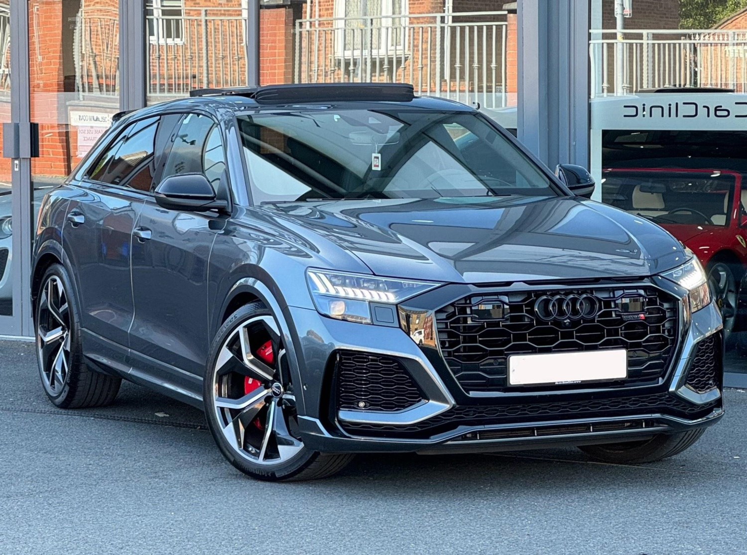 Audi RSQ8 Listing Image