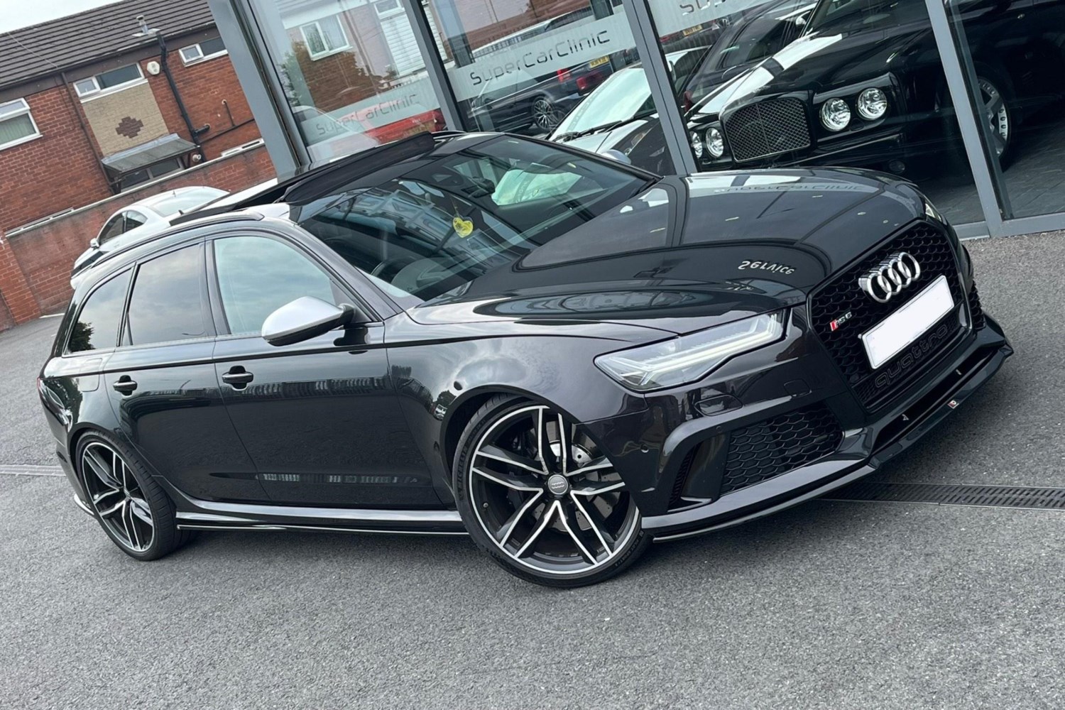 Audi RS6 Listing Image