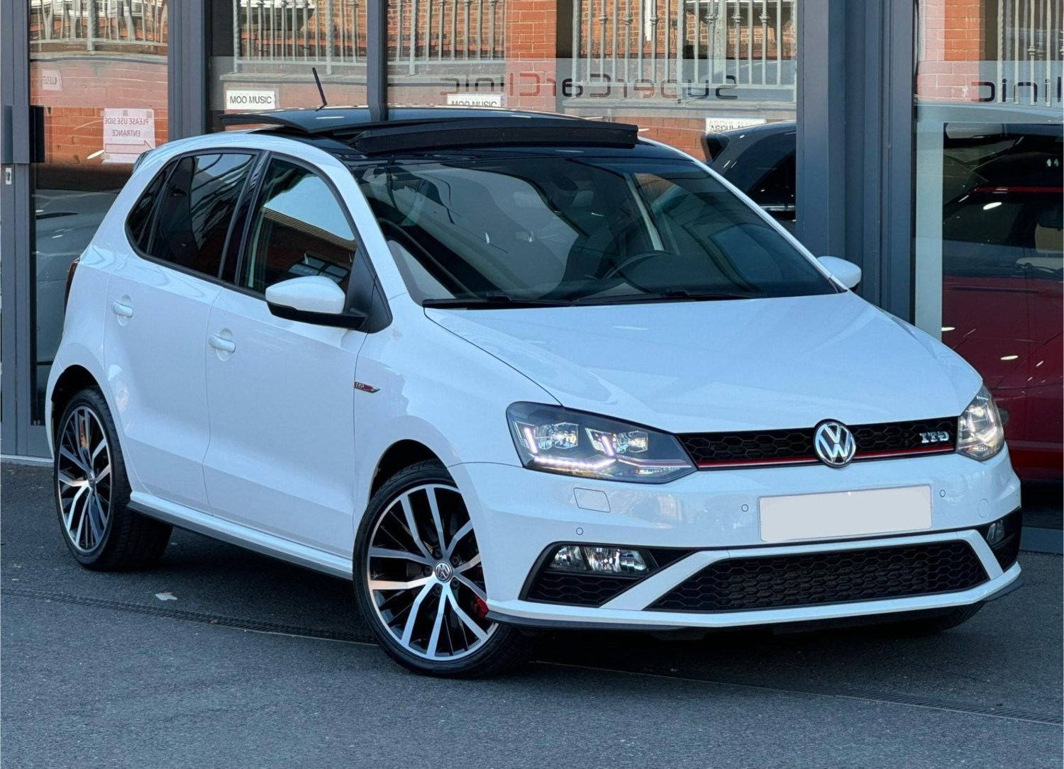 Volkswagen Polo Listing Image