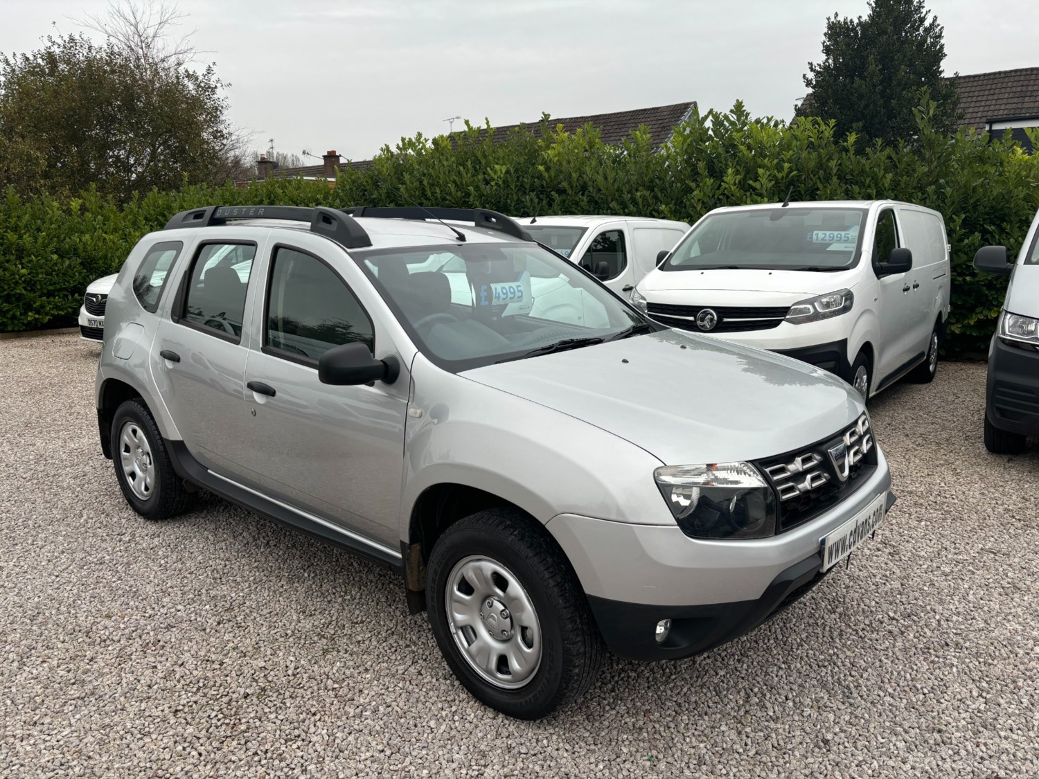 Dacia Duster Listing Image