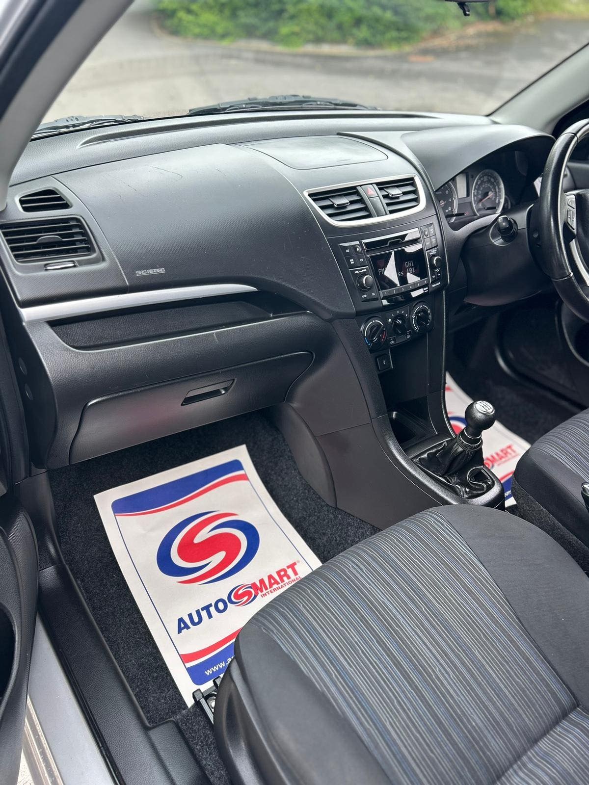 Suzuki Swift Listing Image