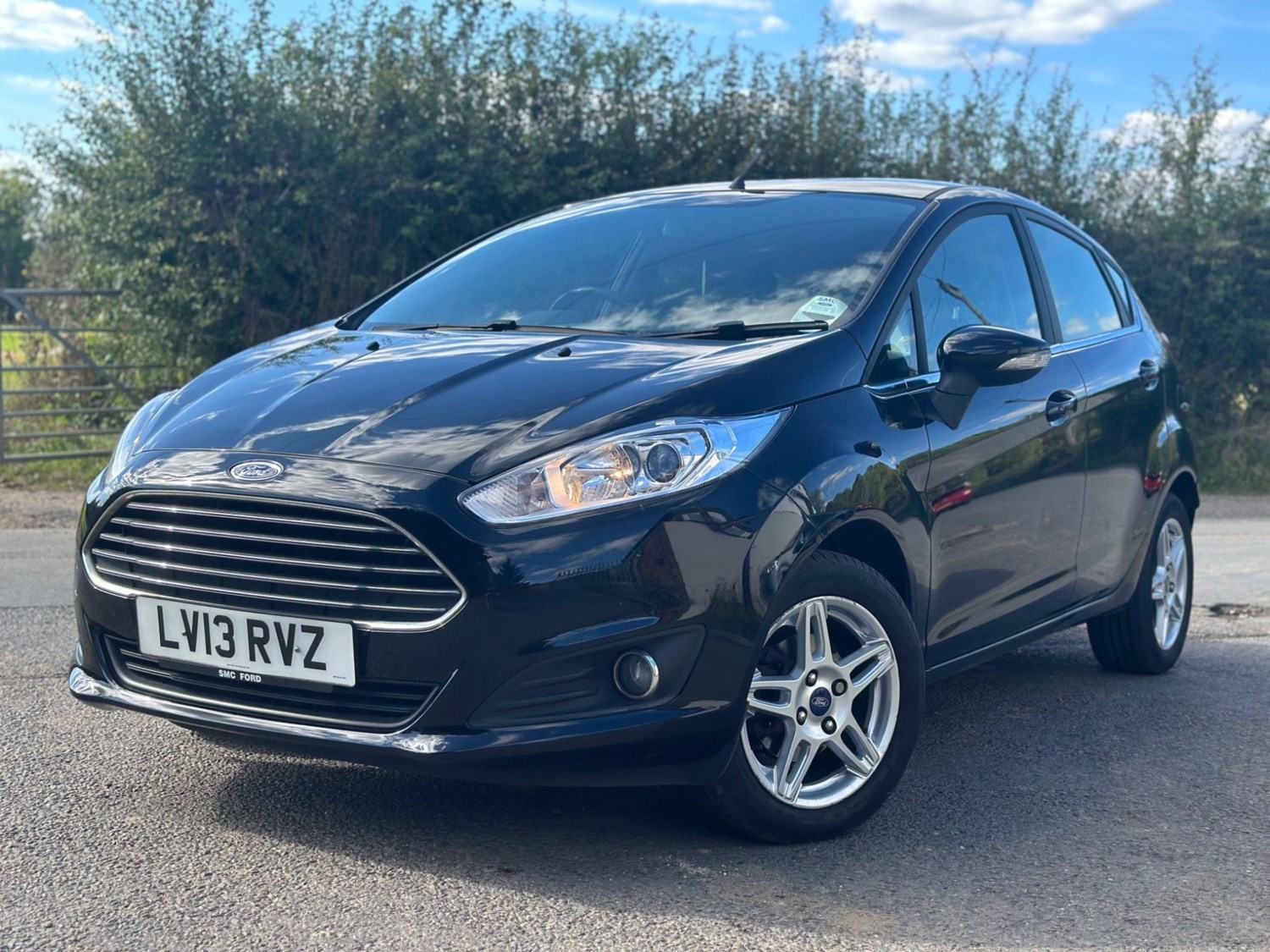 Ford Fiesta Listing Image