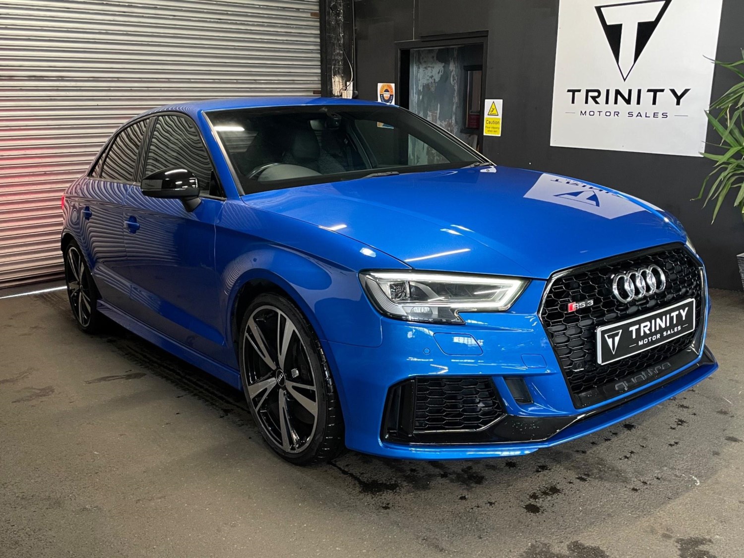 Audi RS3 Listing Image