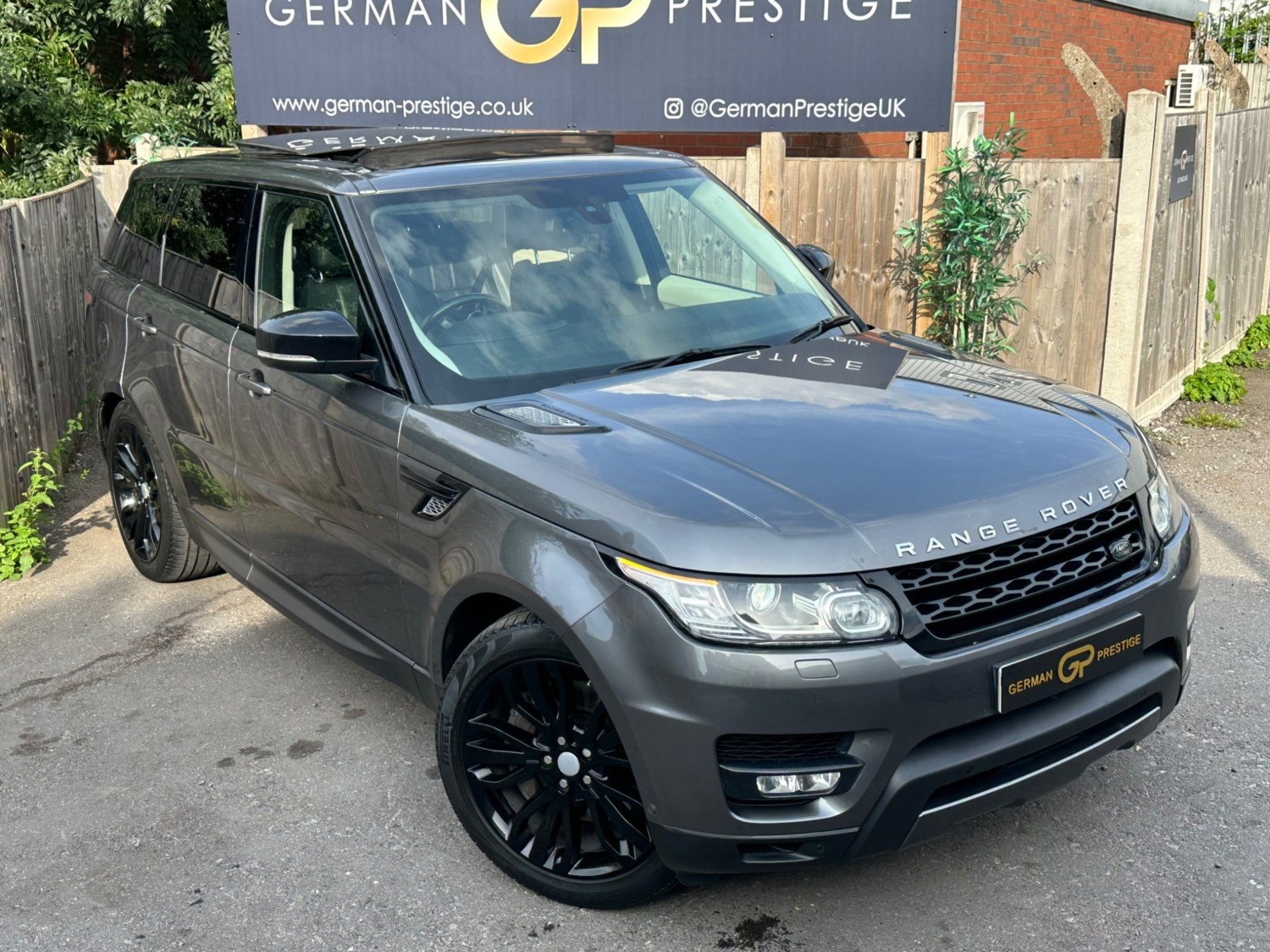 Land Rover Range Rover Sport Listing Image