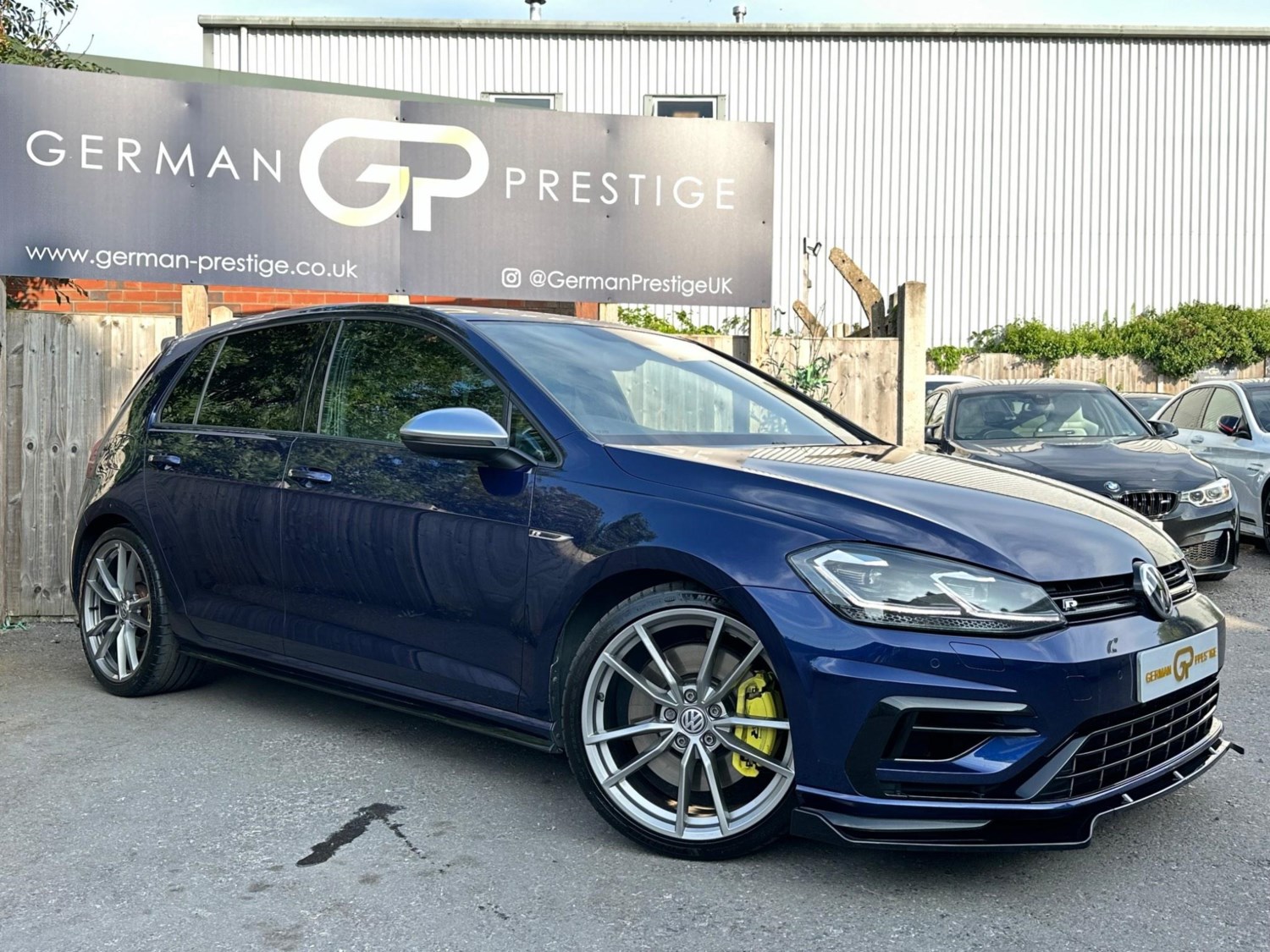 Volkswagen Golf Listing Image