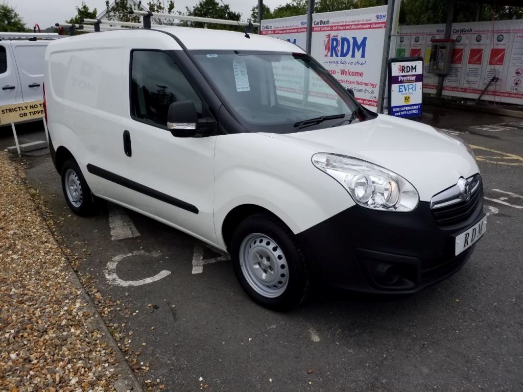 Vauxhall Combo Listing Image