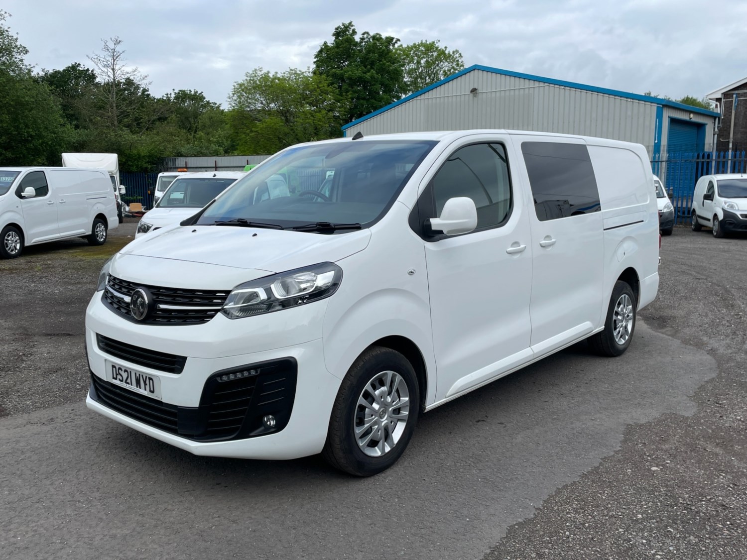 Vauxhall Vivaro Listing Image