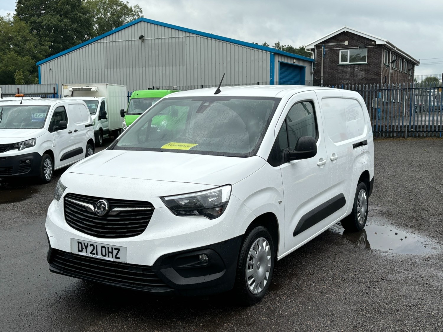 Vauxhall Combo Listing Image