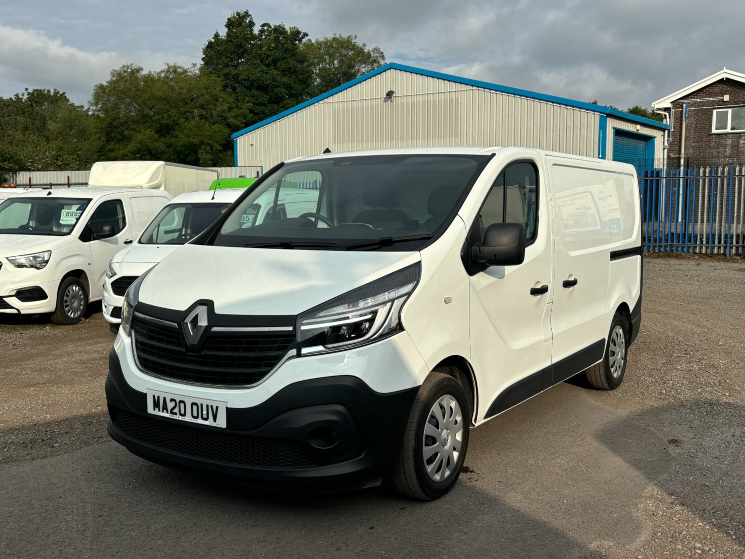 Renault Trafic Listing Image