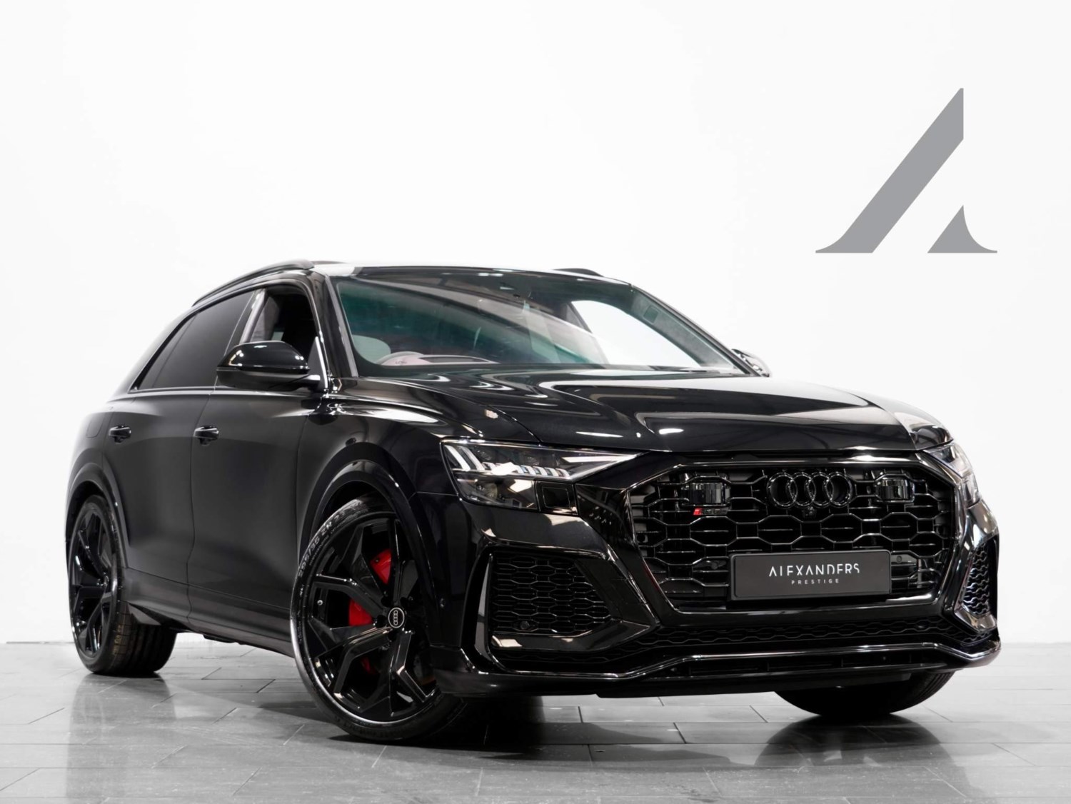 Audi RSQ8 Listing Image