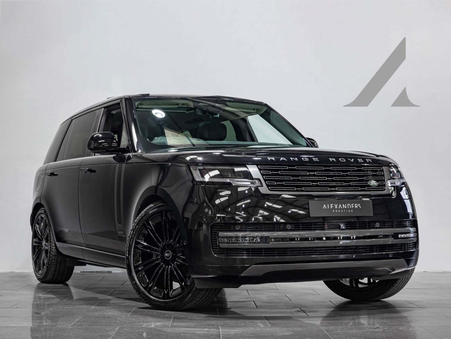 Land Rover Range Rover Listing Image