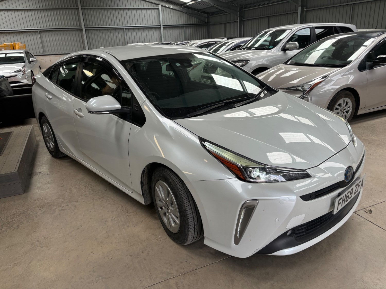 Toyota Prius Listing Image