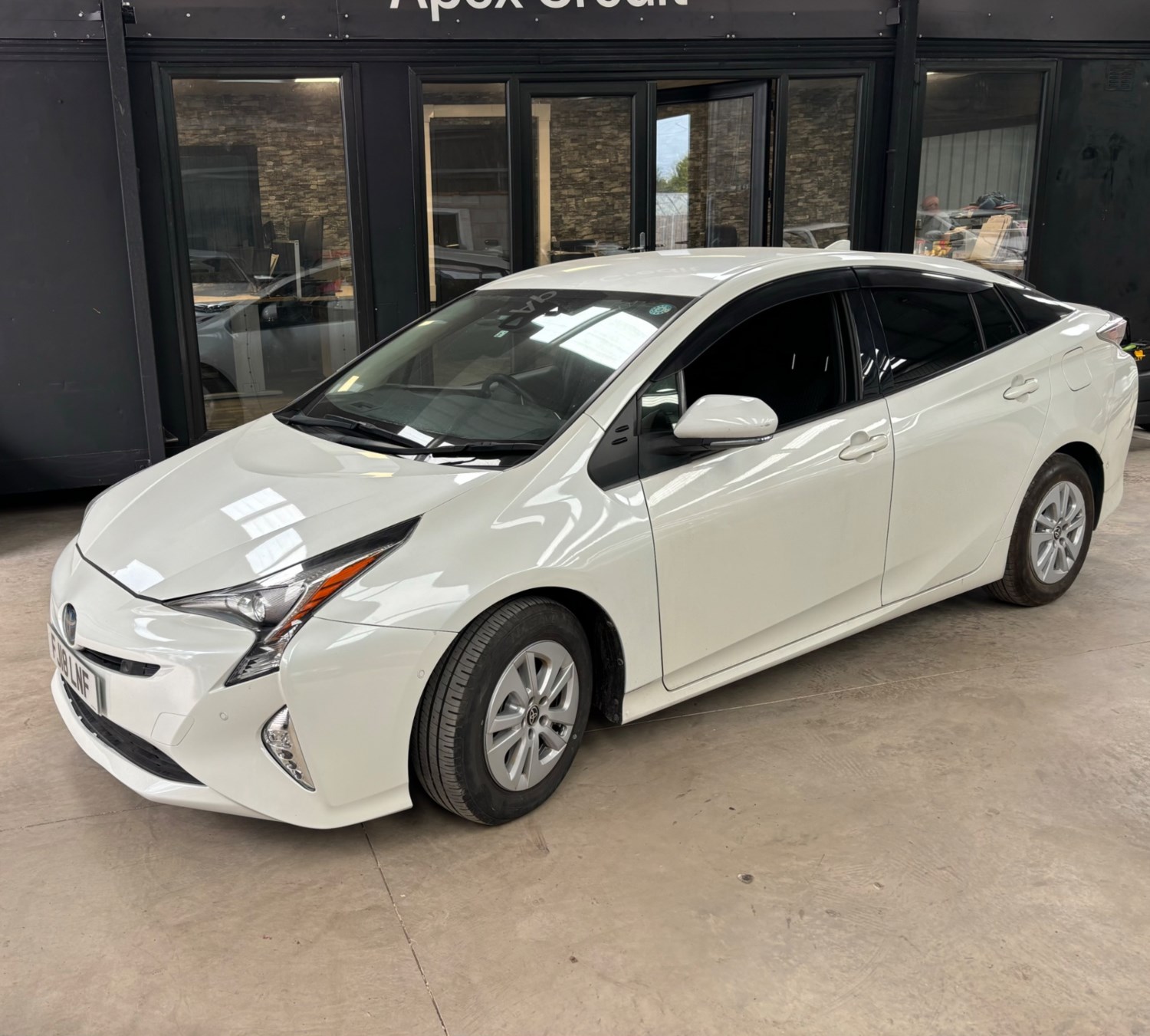 Toyota Prius Listing Image