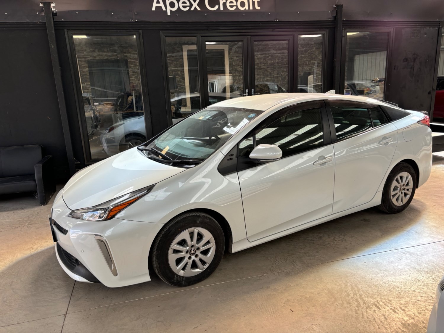 Toyota Prius Listing Image