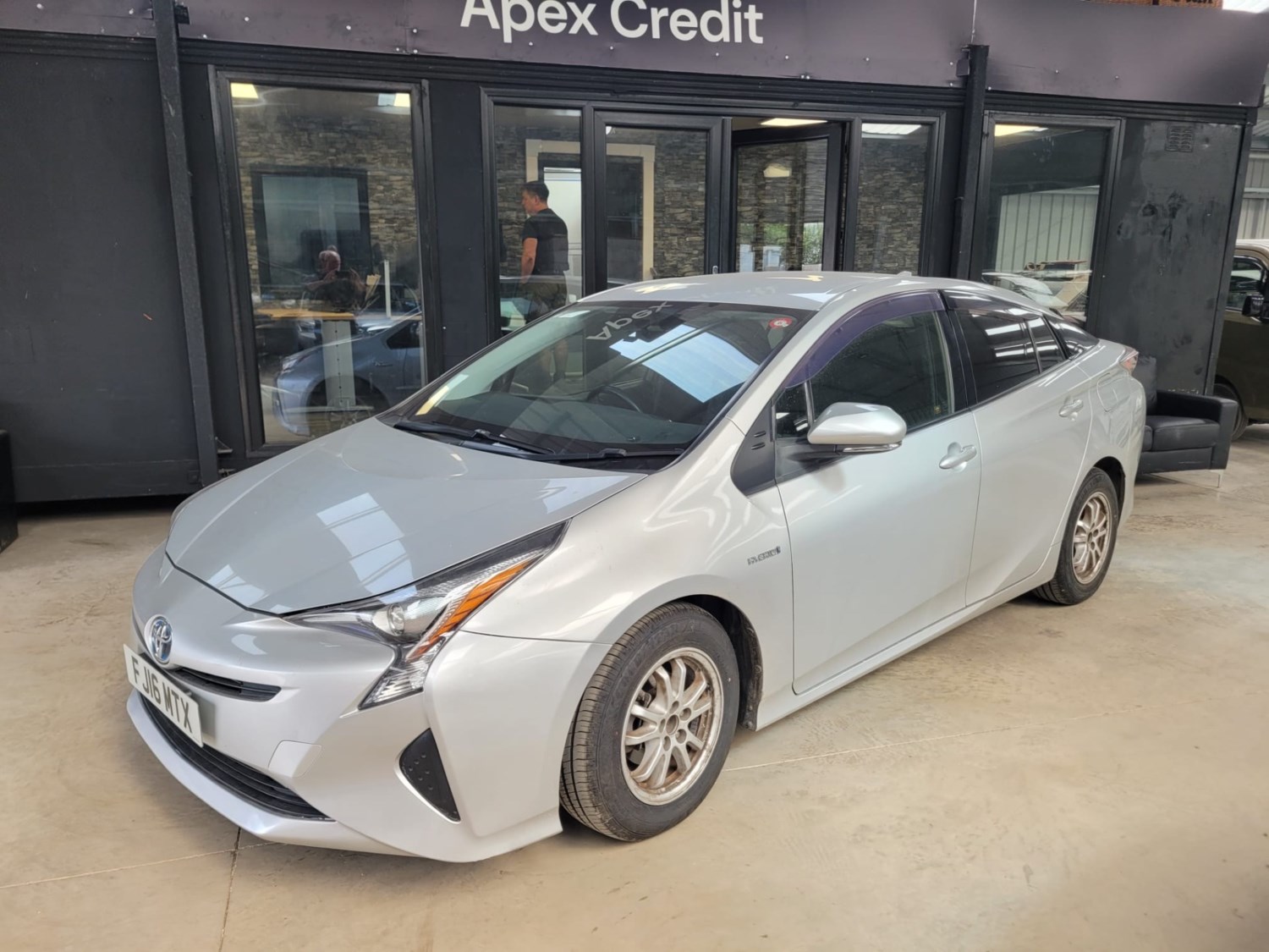 Toyota Prius Listing Image