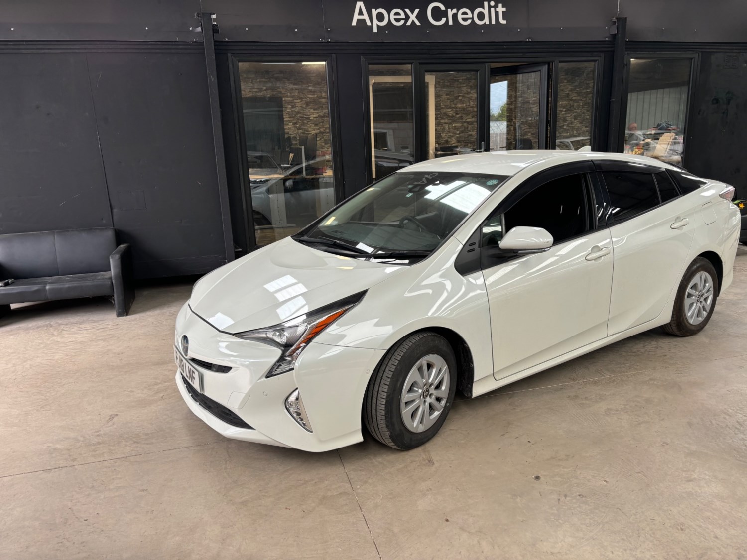 Toyota Prius Listing Image