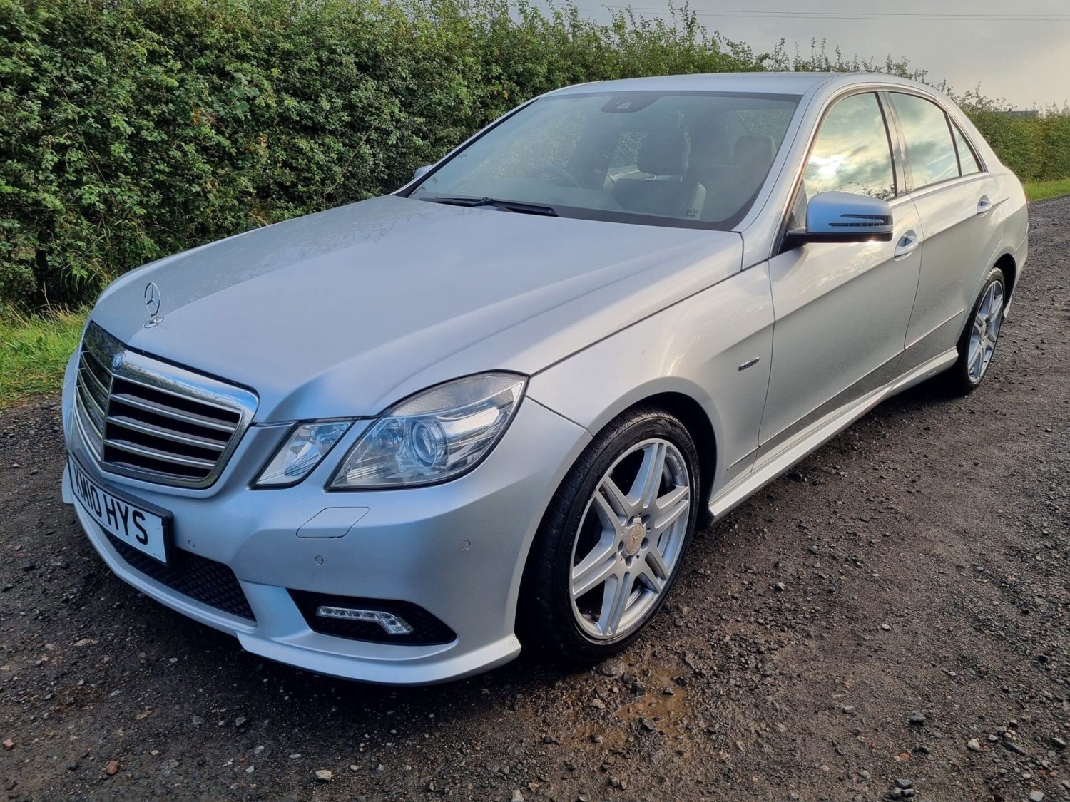 Mercedes-Benz E-Class Listing Image