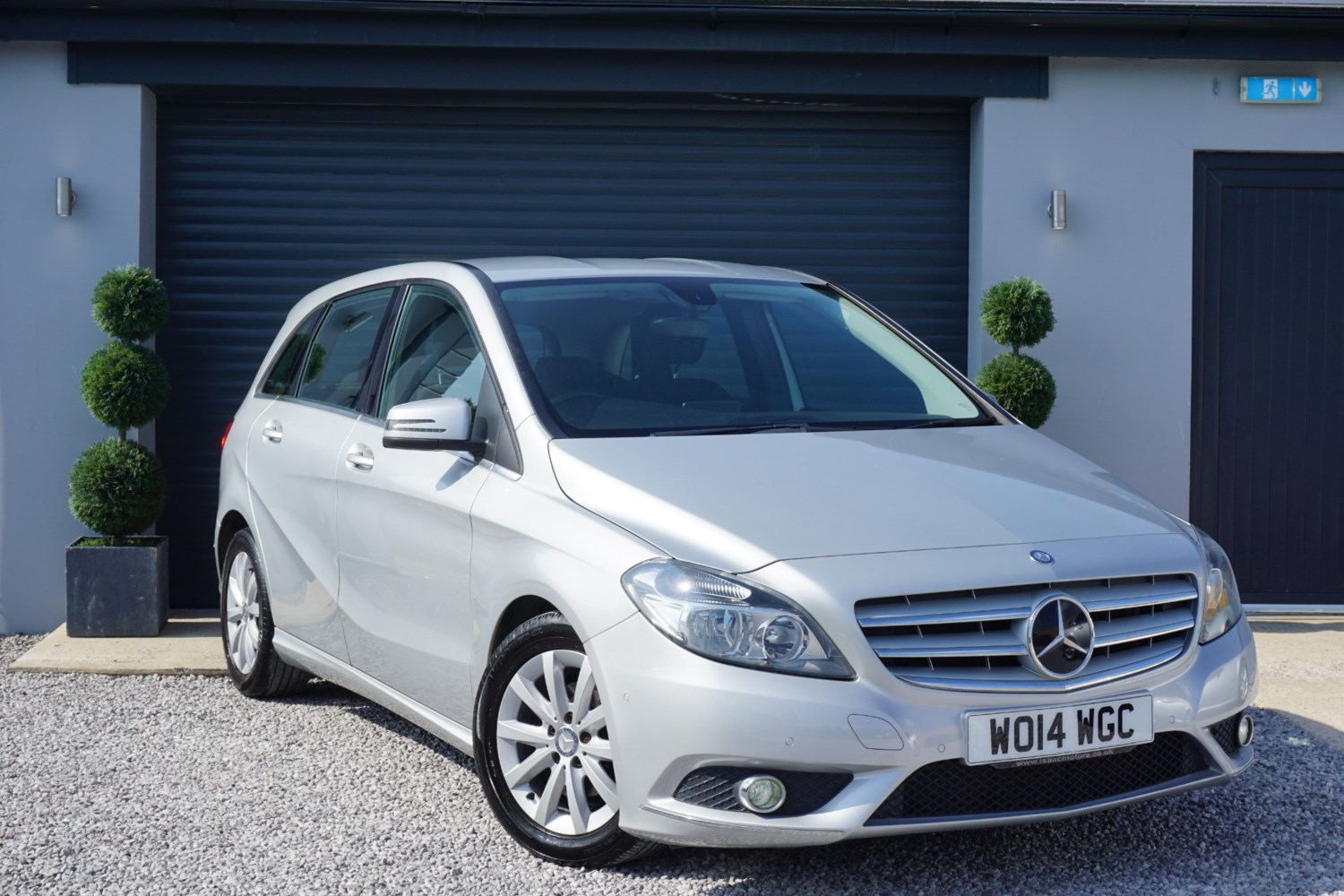 Mercedes-Benz B-Class Listing Image