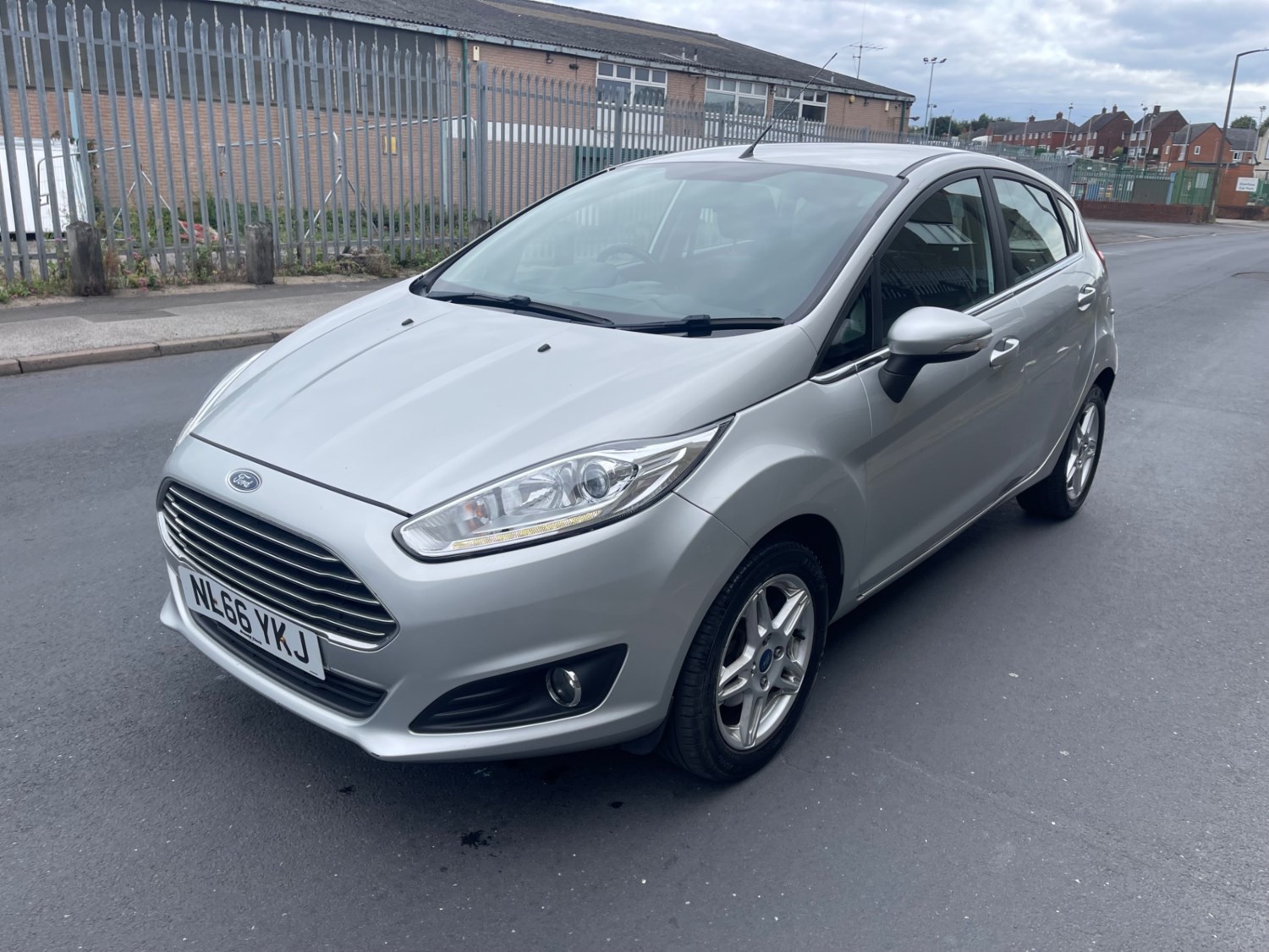 Ford Fiesta Listing Image