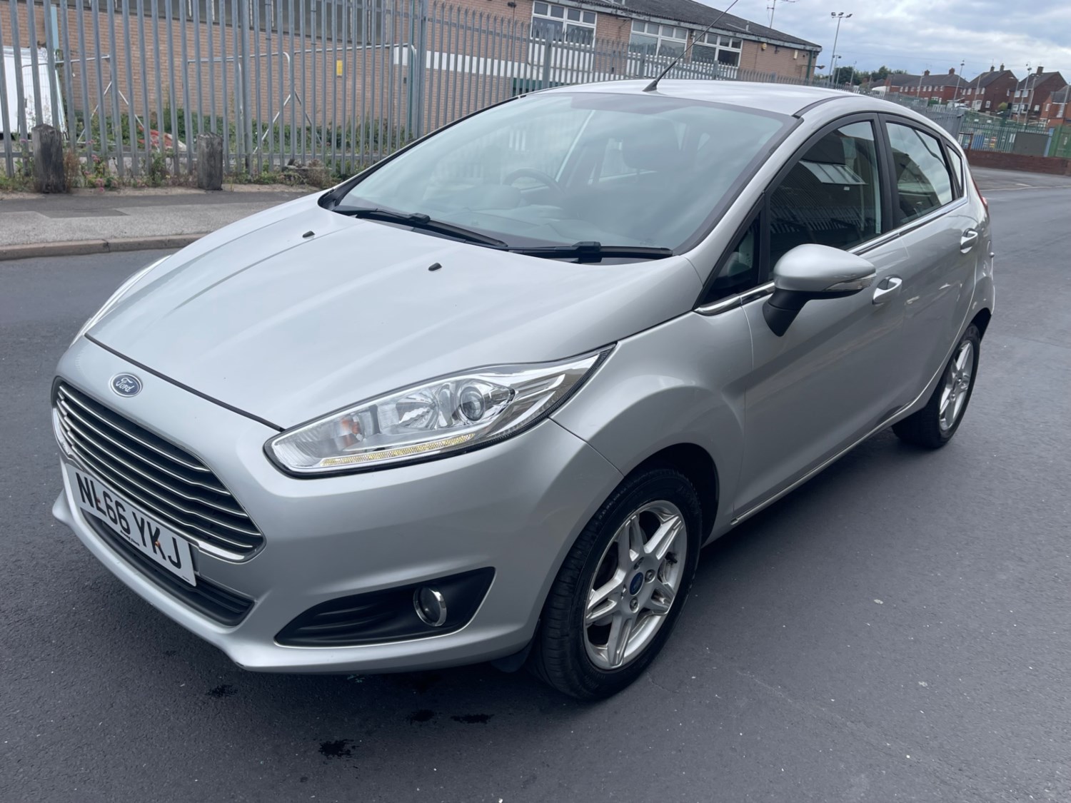 Ford Fiesta Listing Image