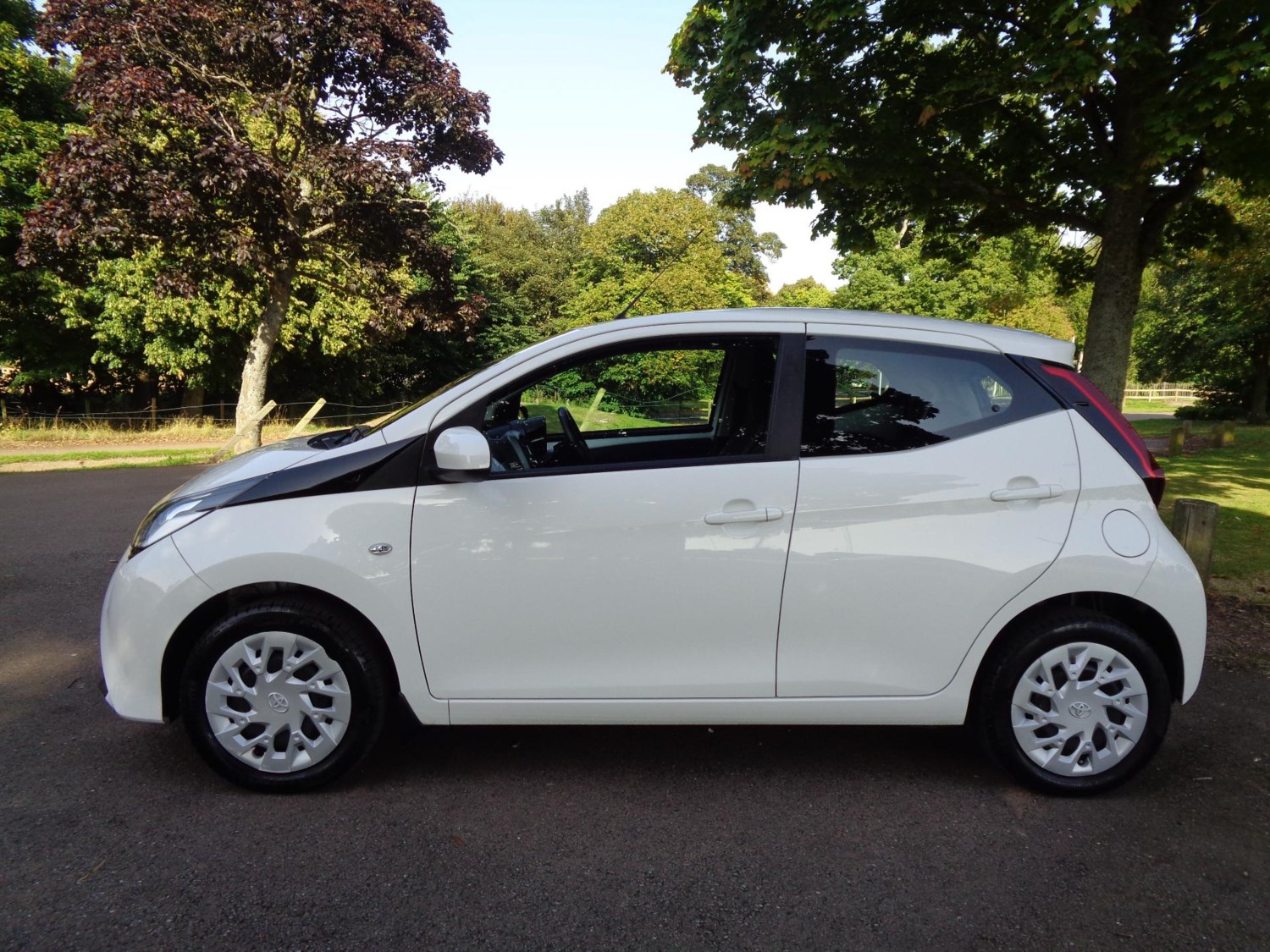 Toyota AYGO Listing Image