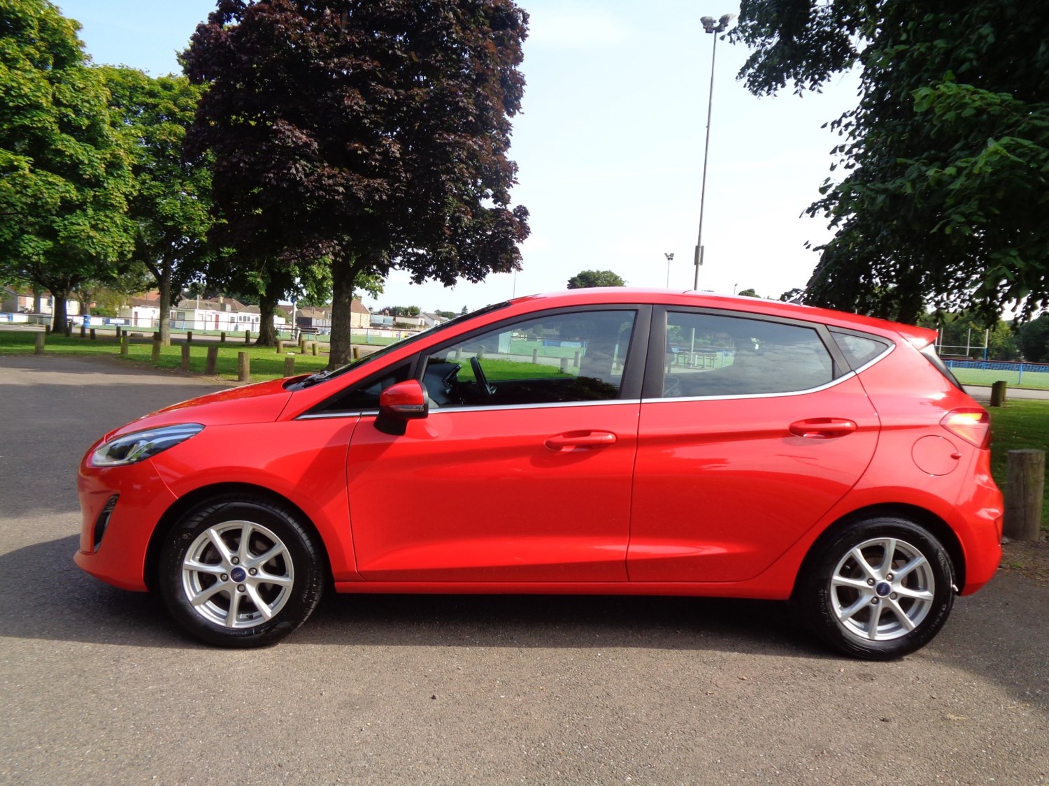 Ford Fiesta Listing Image