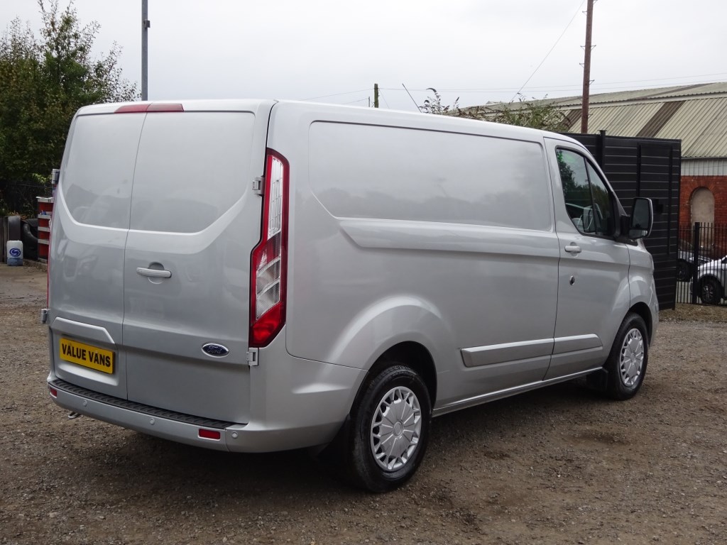 Ford Transit Custom Listing Image