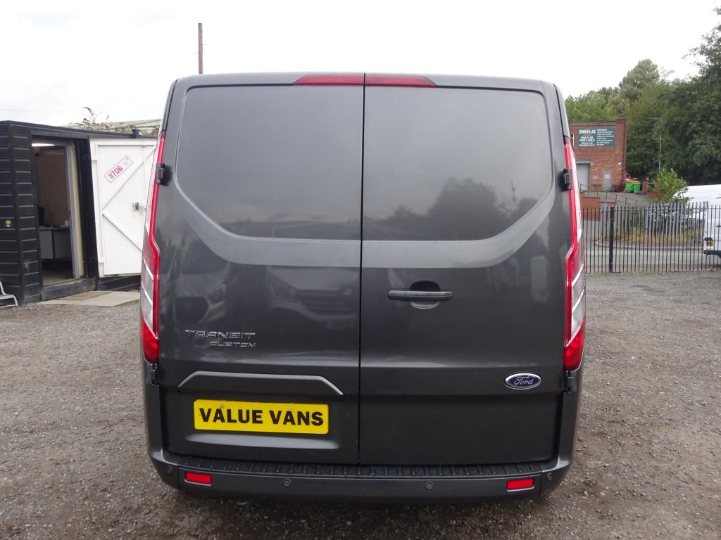 Ford Transit Custom Listing Image