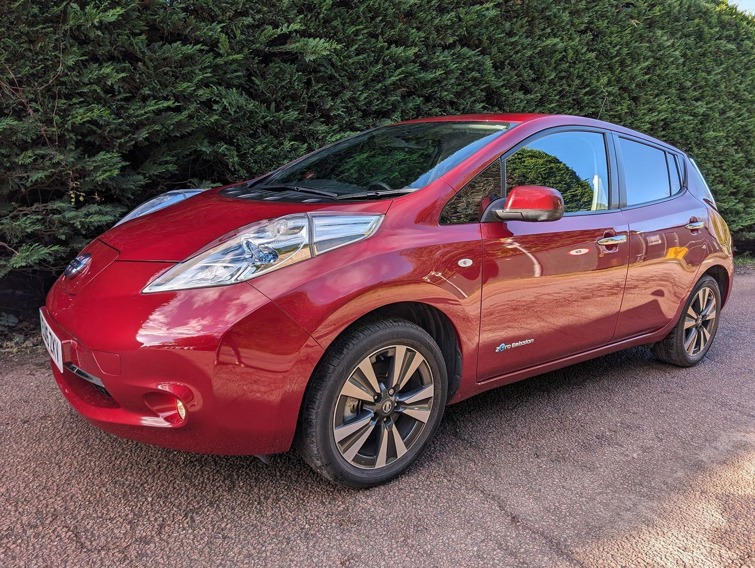 Nissan Leaf Listing Image