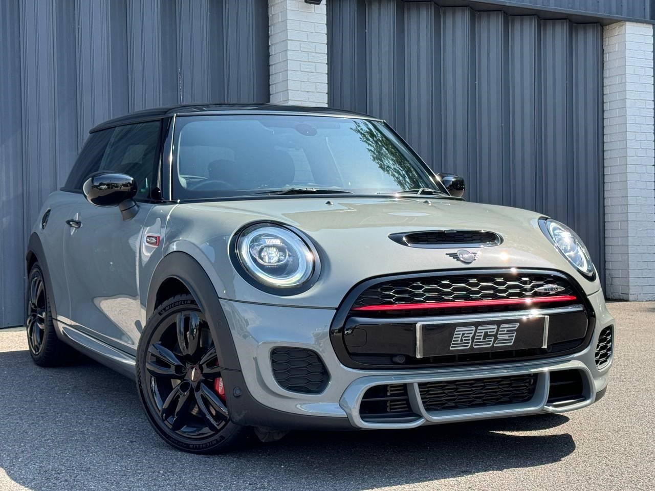 MINI Hatch Listing Image