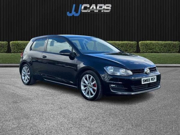 Volkswagen Golf Listing Image