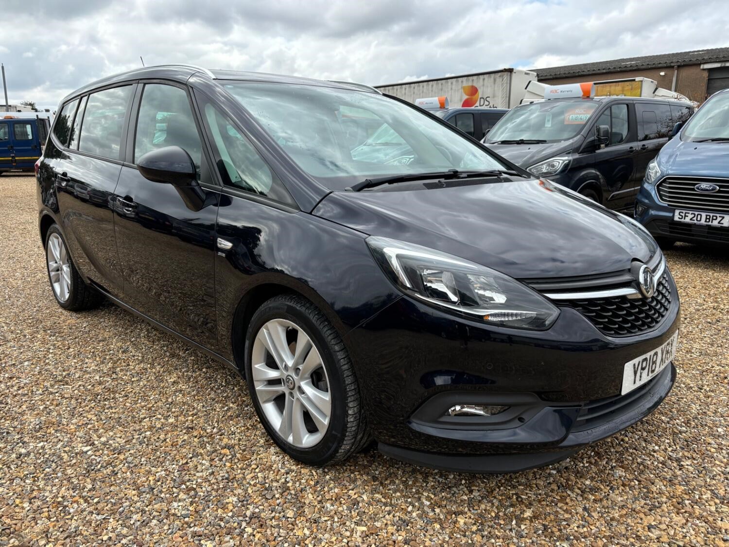 Vauxhall Zafira Tourer Listing Image