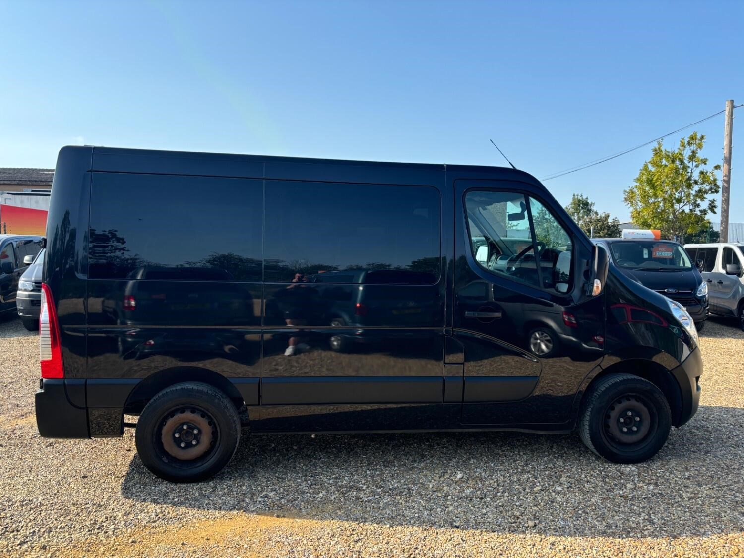 Renault Master Listing Image