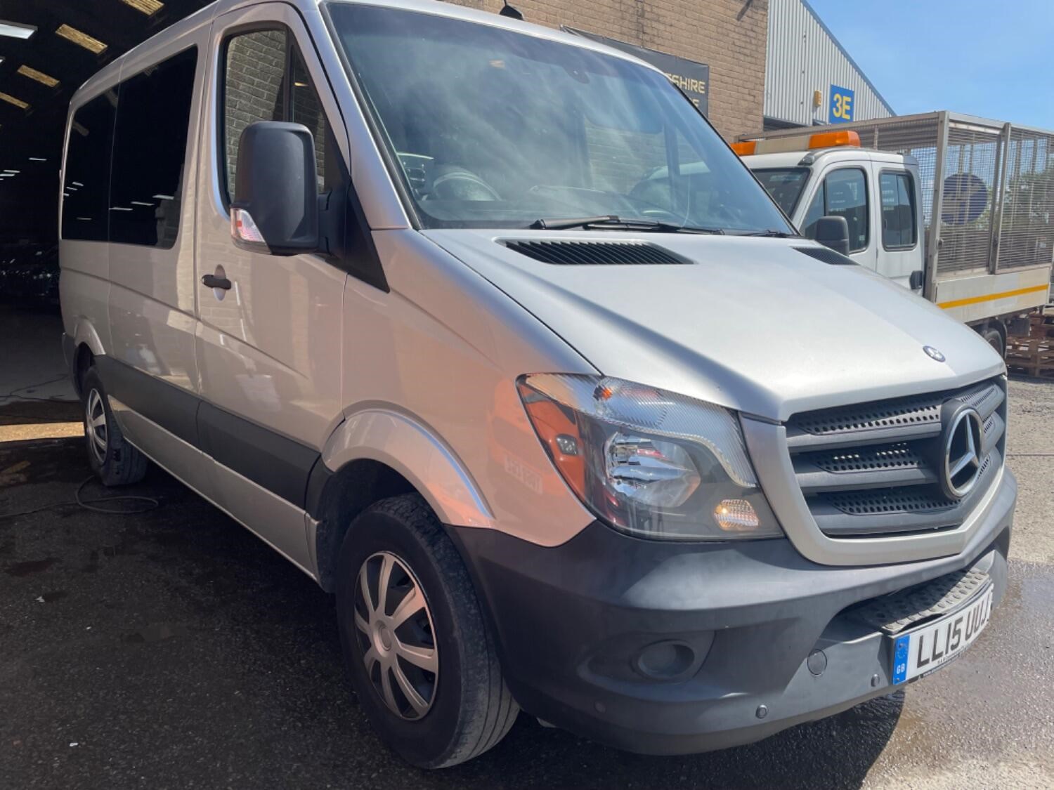 Mercedes-Benz Sprinter Listing Image