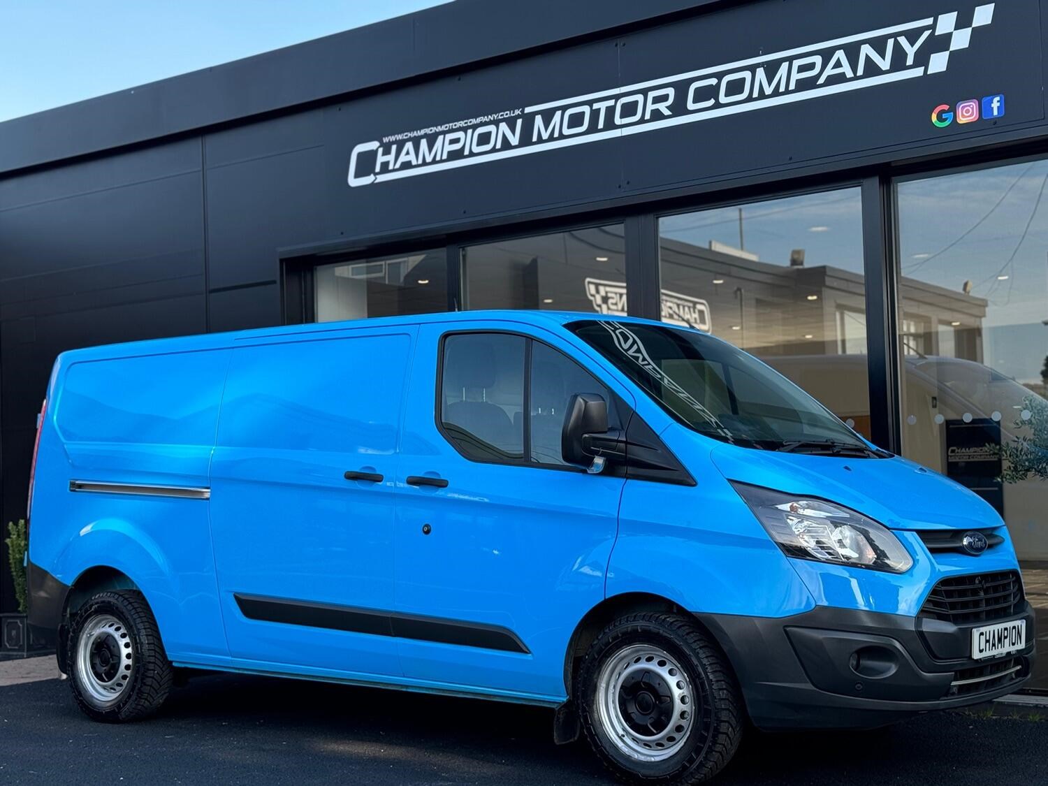 Ford Transit Custom Listing Image