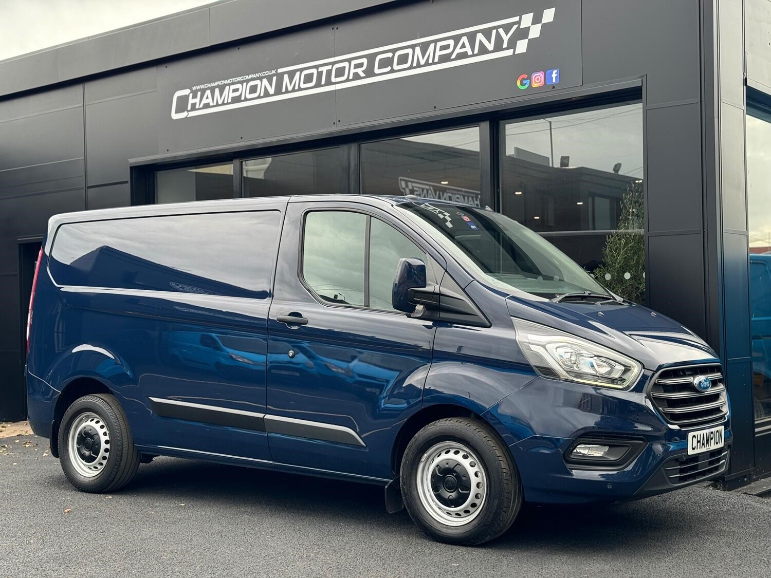 Ford Transit Custom Listing Image