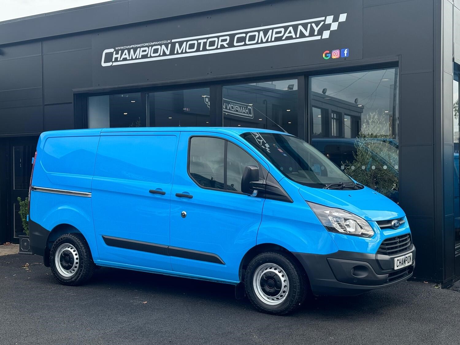 Ford Transit Custom Listing Image