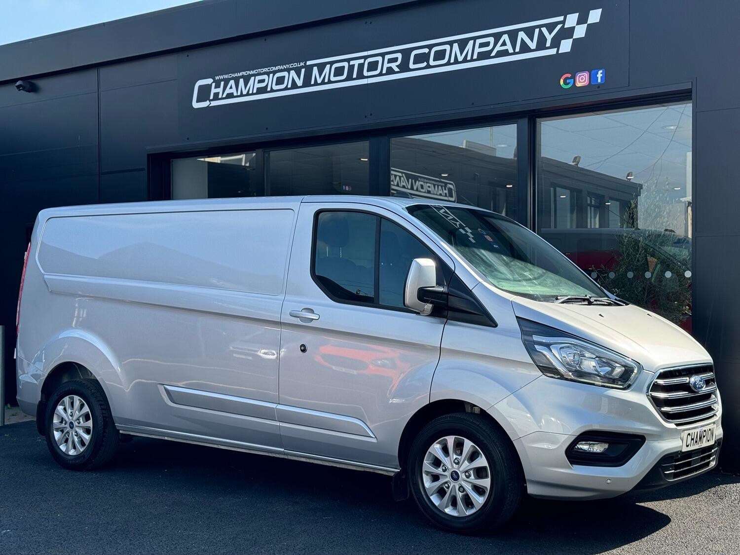 Ford Transit Custom Listing Image