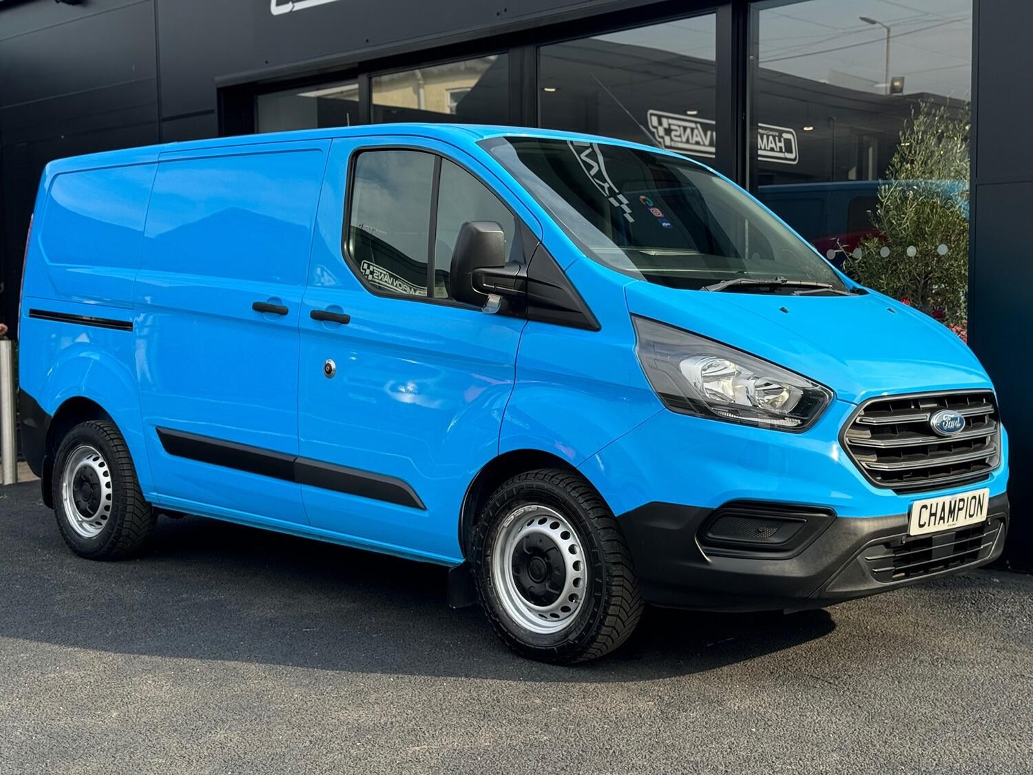 Ford Transit Custom Listing Image