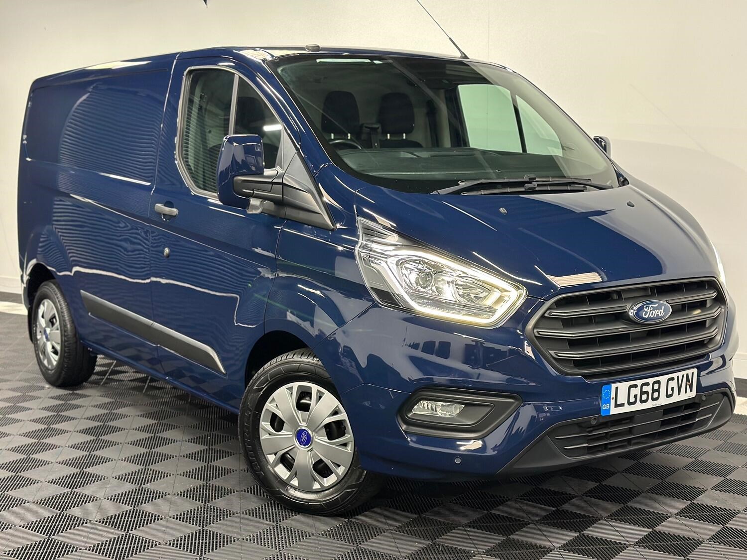 Ford Transit Custom Listing Image